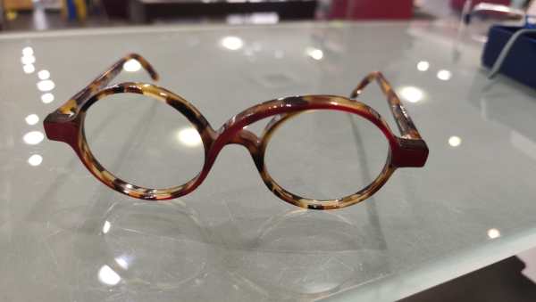 PIERRE EYEWEAR Zebulon écaille et rouge